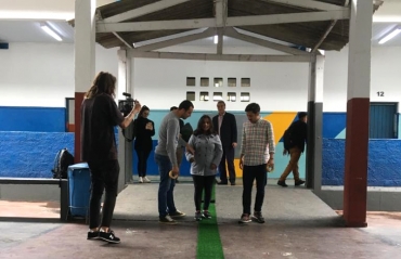 Instala��o da grama sint�tica